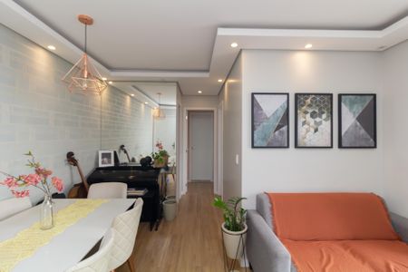 Sala de apartamento à venda com 2 quartos, 52m² em Itaquera, São Paulo