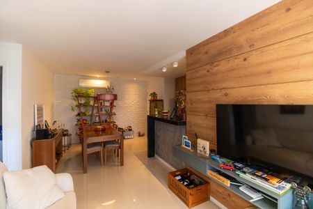 Sala de apartamento para alugar com 2 quartos, 75m² em Piratininga, Niterói