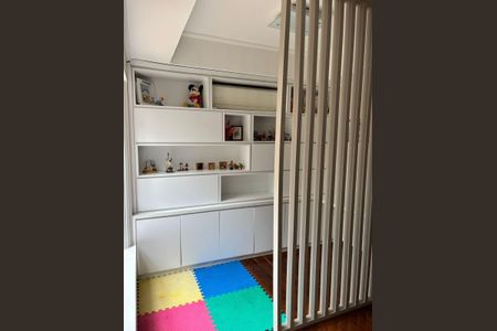 Sala de casa de condomínio à venda com 3 quartos, 187m² em Tamboré, Santana de Parnaíba