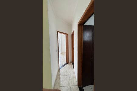 Corredor de apartamento para alugar com 2 quartos, 100m² em Parque Oratório, Santo André
