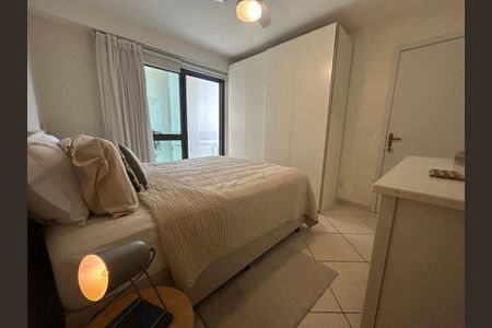 Apartamento à venda com 114m², 3 quartos e 2 vagas Apartamento à venda com 114m², 3 quartos e 2 vagasSuíte