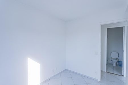 Quarto 1 de apartamento para alugar com 2 quartos, 44m² em Loteamento City Jaragua, São Paulo