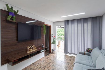 Casa 1 - Sala de casa à venda com 5 quartos, 430m² em Jaqueline, Belo Horizonte