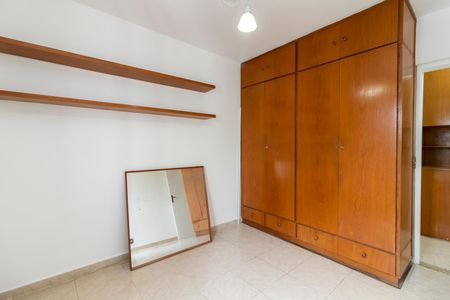 Apartamento à venda com 75m², 3 quartos e 1 vaga Apartamento à venda com 75m², 3 quartos e 1 vagaQuarto 2