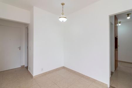 Apartamento à venda com 75m², 3 quartos e 1 vaga Apartamento à venda com 75m², 3 quartos e 1 vagaSala de Jantar