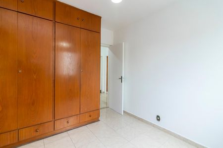 Apartamento à venda com 75m², 3 quartos e 1 vaga Apartamento à venda com 75m², 3 quartos e 1 vagaQuarto 2