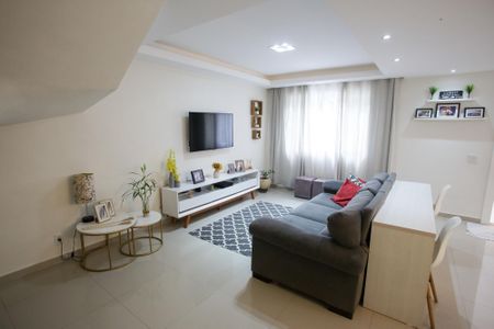 Casa à venda com 117m², 3 quartos e 2 vagasSala de Estar