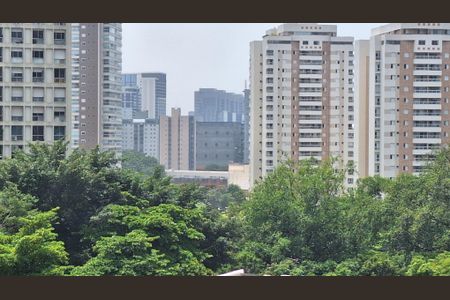 Vista de apartamento à venda com 3 quartos, 161m² em Vila Romana, São Paulo