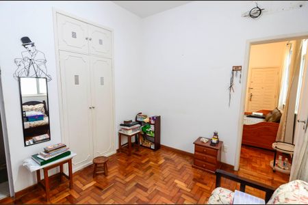 Quarto de apartamento à venda com 1 quarto, 60m² em Tijuca, Rio de Janeiro