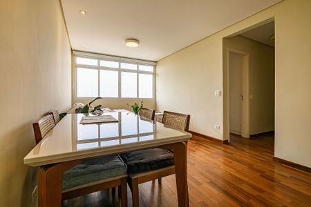 Sala de apartamento para alugar com 2 quartos, 75m² em Vila Romana, São Paulo