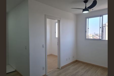 Sala de apartamento para alugar com 2 quartos, 35m² em Jardim Peri Peri, São Paulo