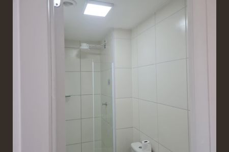 Banheiro de apartamento para alugar com 2 quartos, 35m² em Jardim Peri Peri, São Paulo