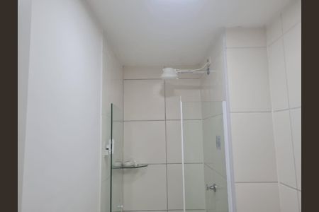 Banheiro de apartamento para alugar com 2 quartos, 35m² em Jardim Peri Peri, São Paulo
