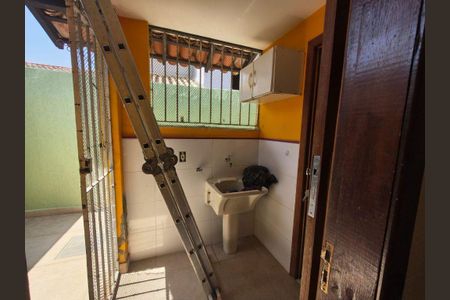 Casa à venda com 2 quartos, 87m² em Serra Grande, Niterói