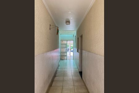 Casa à venda com 260m², 6 quartos e 4 vagasCorredor