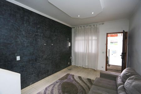 Sala  de casa para alugar com 3 quartos, 5m² em Parque Pinheiros, Taboão da Serra