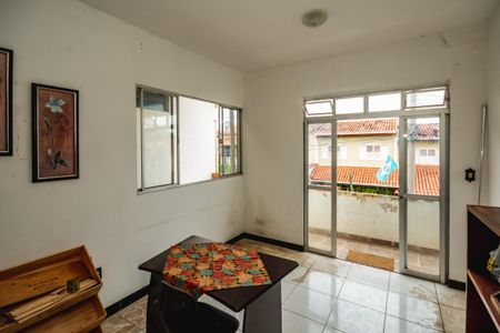 Casa para alugar com 2 quartos, 58m² em Serrano, Belo Horizonte