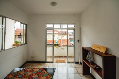 Casa para alugar com 2 quartos, 58m² em Serrano, Belo Horizonte