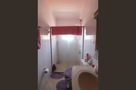 Banheiro Social de casa à venda com 2 quartos, 175m² em Bairro dos Casa, São Bernardo do Campo