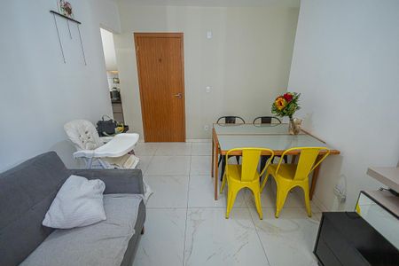 Sala de apartamento para alugar com 2 quartos, 47m² em Conjunto Helena Antipoff, Belo Horizonte