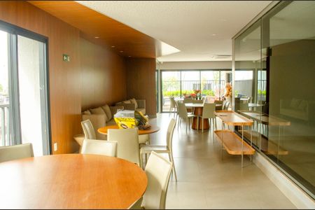 Apartamento para alugar com 97m², 2 quartos e 1 vaga Apartamento para alugar com 97m², 2 quartos e 1 vagaÁrea comum - Salão de festas