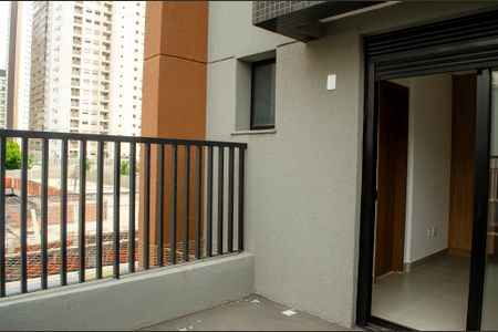 Apartamento para alugar com 97m², 2 quartos e 1 vaga Apartamento para alugar com 97m², 2 quartos e 1 vagaSacada