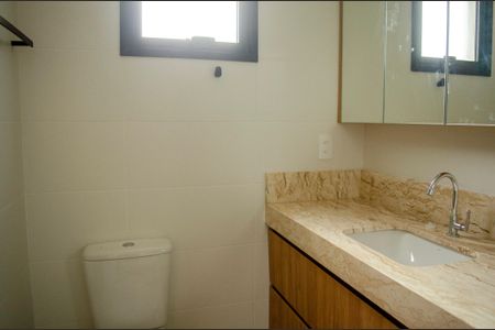 Apartamento para alugar com 97m², 2 quartos e 1 vaga Apartamento para alugar com 97m², 2 quartos e 1 vagaBanheiro da Suíte 2