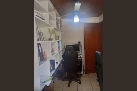 Casa à venda com 4 quartos, 210m² em Fonseca, Niterói