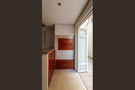 Apartamento à venda com 130m², 3 quartos e sem vaga