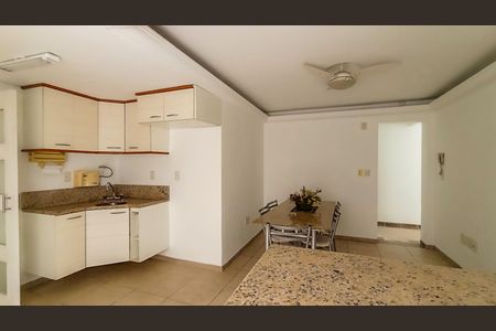 Apartamento à venda com 130m², 3 quartos e sem vaga