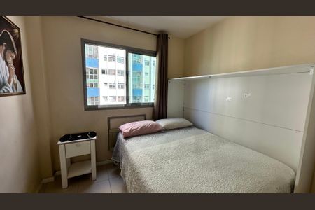 Quarto  de apartamento para alugar com 2 quartos, 70m² em Recreio dos Bandeirantes, Rio de Janeiro