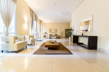 Apartamento à venda com 74m², 2 quartos e 1 vaga Apartamento à venda com 74m², 2 quartos e 1 vagaHall de entrada