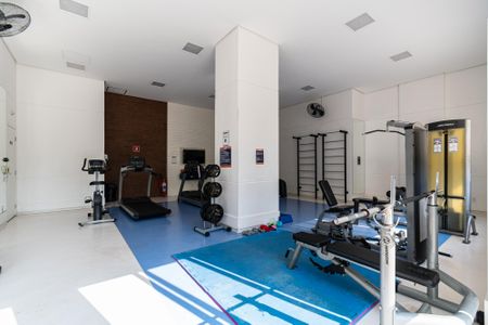 Apartamento à venda com 74m², 2 quartos e 1 vaga Apartamento à venda com 74m², 2 quartos e 1 vagaÁrea comum - Academia