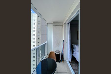 Varanda de kitnet/studio para alugar com 1 quarto, 23m² em Sé, São Paulo