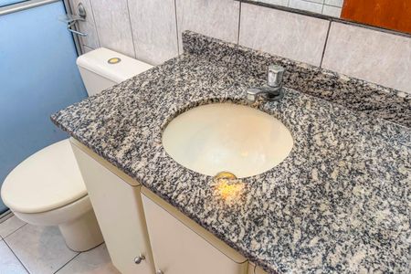 Apartamento para alugar com 70m², 2 quartos e 1 vagaBanheiro Suíte 