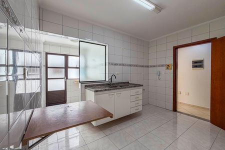 Apartamento para alugar com 70m², 2 quartos e 1 vagaCozinha