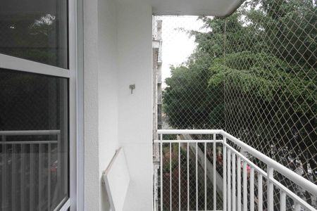 Apartamento para alugar com 60m², 3 quartos e 1 vaga Apartamento para alugar com 60m², 3 quartos e 1 vagaVaranda