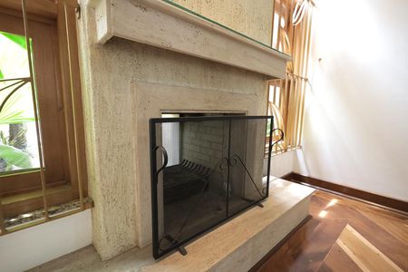 Casa à venda com 250m², 3 quartos e 3 vagasLareira