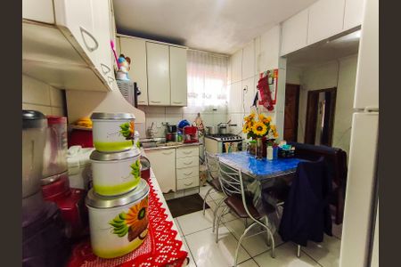 Apartamento à venda com 52m², 2 quartos e 1 vagaCozinha