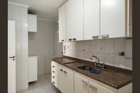 Apartamento para alugar com 93m², 3 quartos e 2 vagas Apartamento para alugar com 93m², 3 quartos e 2 vagasCozinha