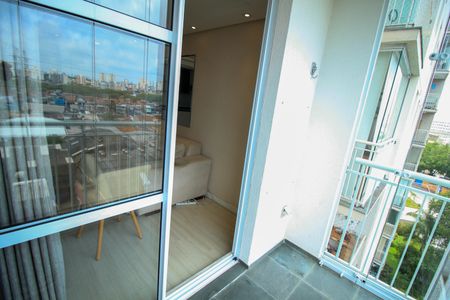 Varanda da Sala de Jantar de apartamento para alugar com 2 quartos, 60m² em Jardim Sabara, São Paulo