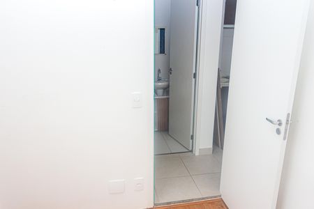 Quarto 1 de apartamento para alugar com 2 quartos, 36m² em Socorro, São Paulo