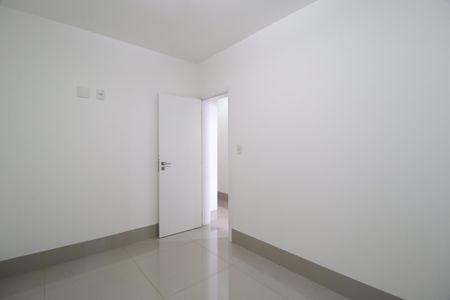 Apartamento para alugar com 96m², 3 quartos e 2 vagasQuarto 2
