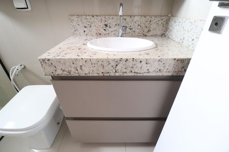 Apartamento para alugar com 96m², 3 quartos e 2 vagasBanheiro da Suíte