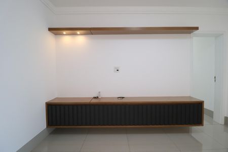 Sala de apartamento para alugar com 3 quartos, 96m² em Santa Mônica, Uberlândia