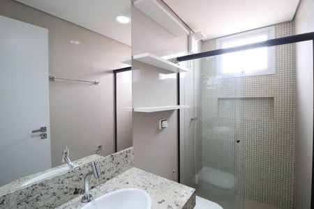 Apartamento para alugar com 96m², 3 quartos e 2 vagasBanheiro Social