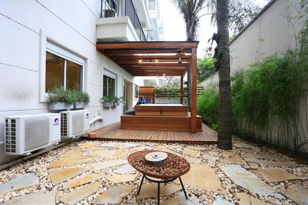 Varanda de apartamento à venda com 2 quartos, 127m² em Jardim Leonor, São Paulo