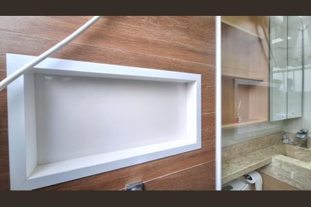Apartamento para alugar com 42m², 2 quartos e sem vaga Apartamento para alugar com 42m², 2 quartos e sem vagaBanheiro