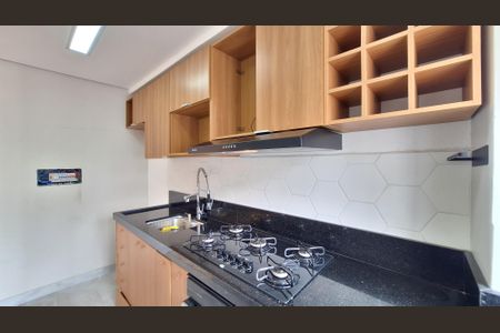 Apartamento para alugar com 42m², 2 quartos e sem vaga Apartamento para alugar com 42m², 2 quartos e sem vagaCozinha e Área de Serviço