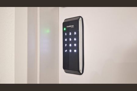 Apartamento para alugar com 42m², 2 quartos e sem vaga Apartamento para alugar com 42m², 2 quartos e sem vagaFechadura eletrônica